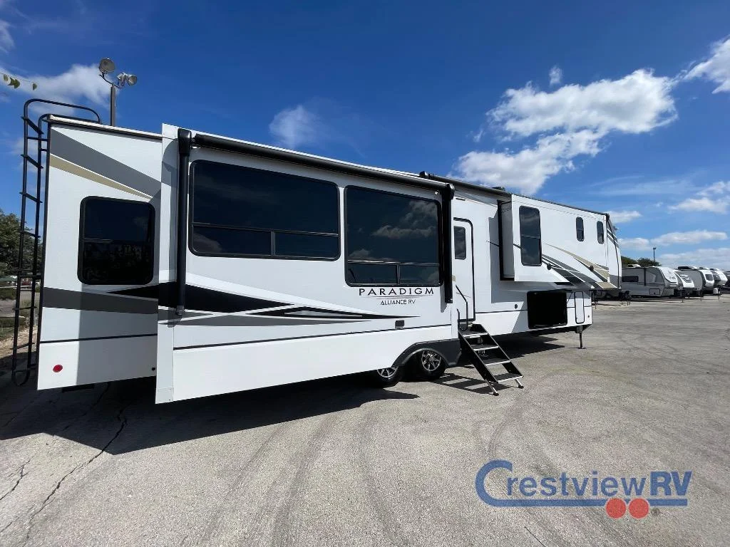 2021 Alliance RV Paradigm 370FB photo 9