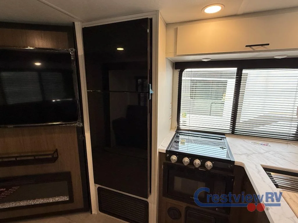 2026 Prime Time RV Tracer 295DB photo 15