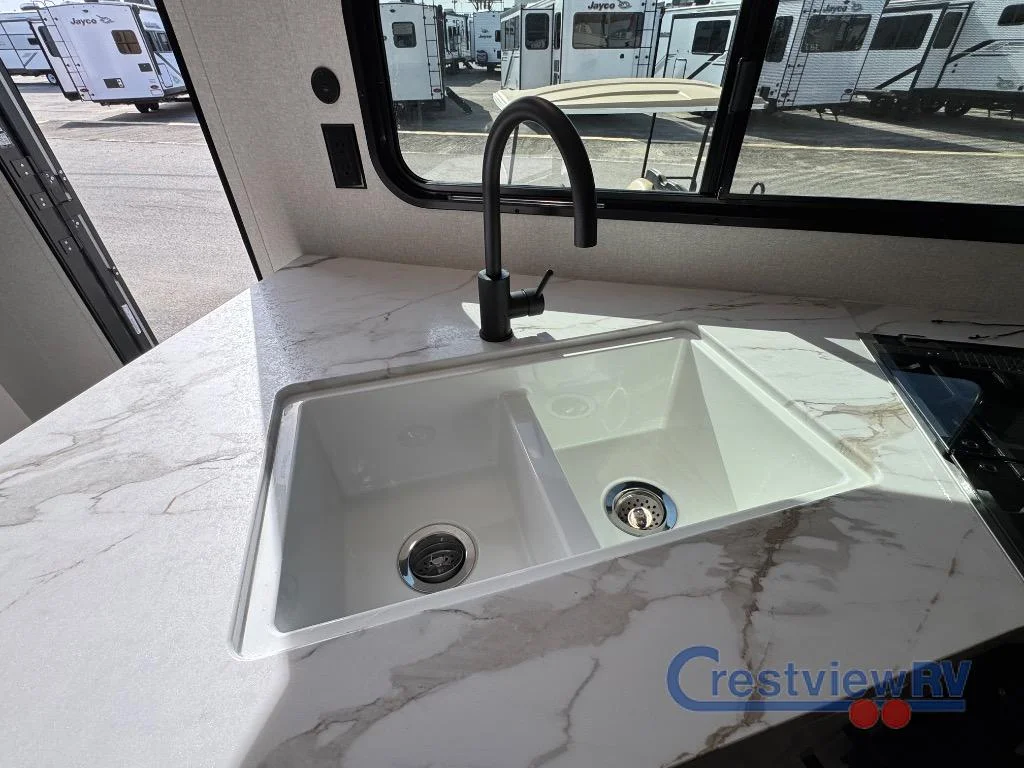2026 Jayco Jay Flight SLX 325BHT photo 16
