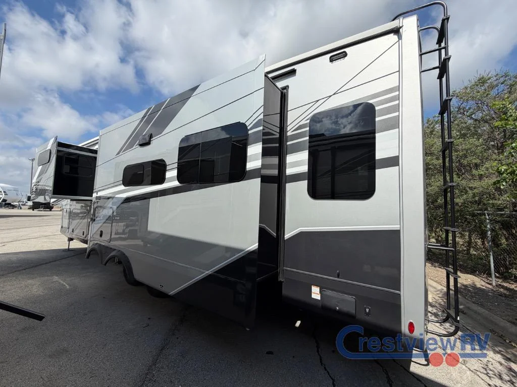 2026 Jayco Pinnacle 36FBTS photo 7