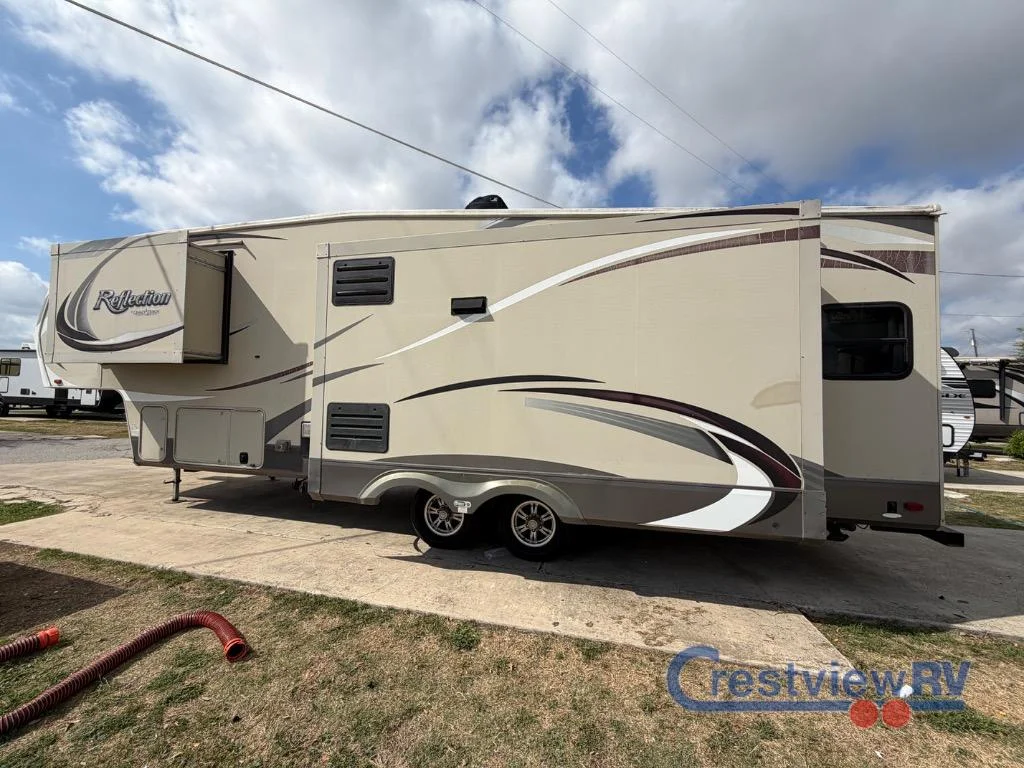 2015 Grand Design Reflection Fifth Wheel photo 8