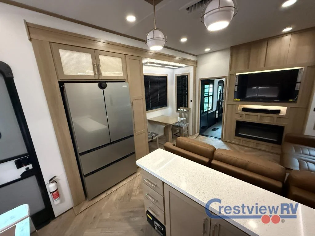 2026 Keystone Raptor 441HB photo 5