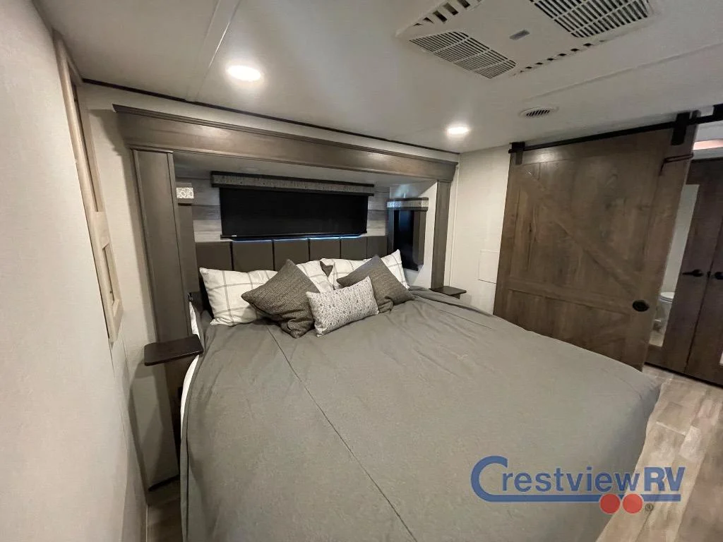 2021 Alliance RV Paradigm 370FB photo 23