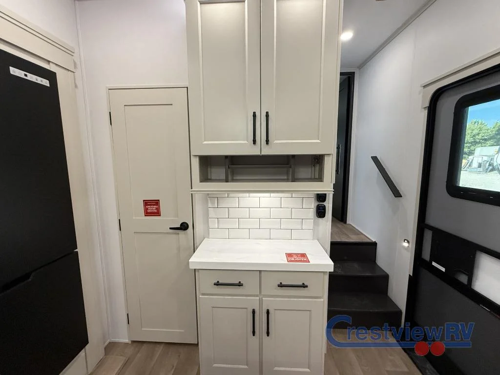 2026 Grand Design Solitude 310GK photo 17