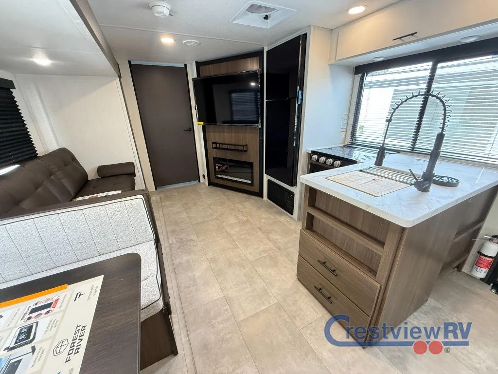 2026 Prime Time RV Tracer 295DB photo 6