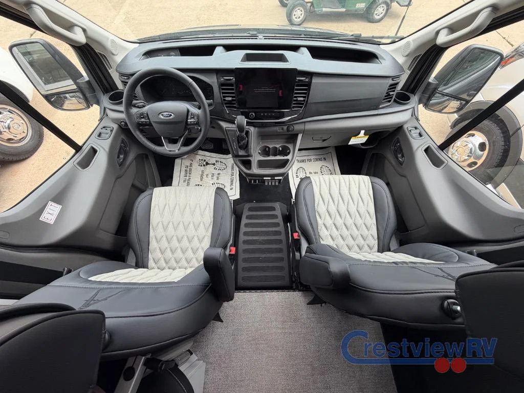 2026 Grand Design Lineage Series VT LVT2 photo 15