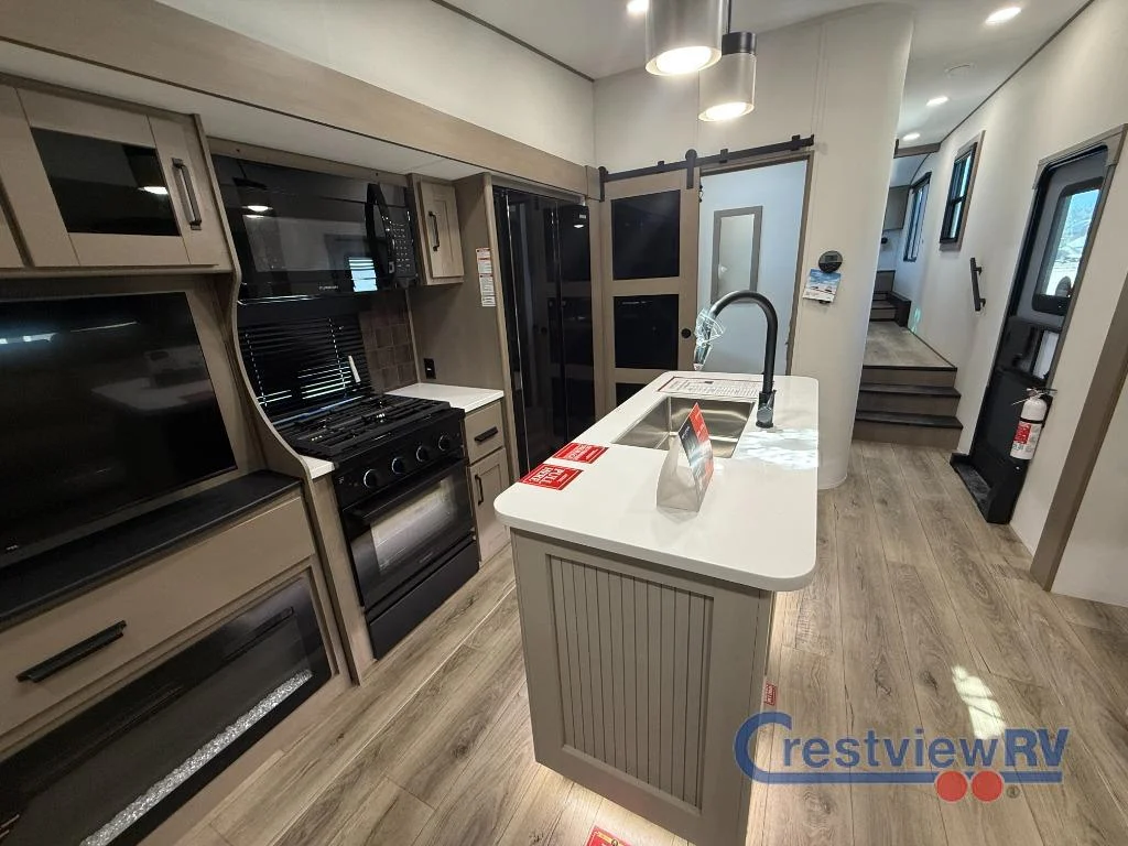 2026 Grand Design Reflection Fifth Wheel photo 13