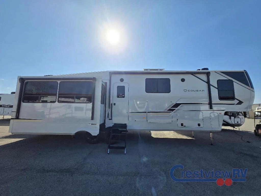 2026 Keystone RV Cougar 360MBI photo 4