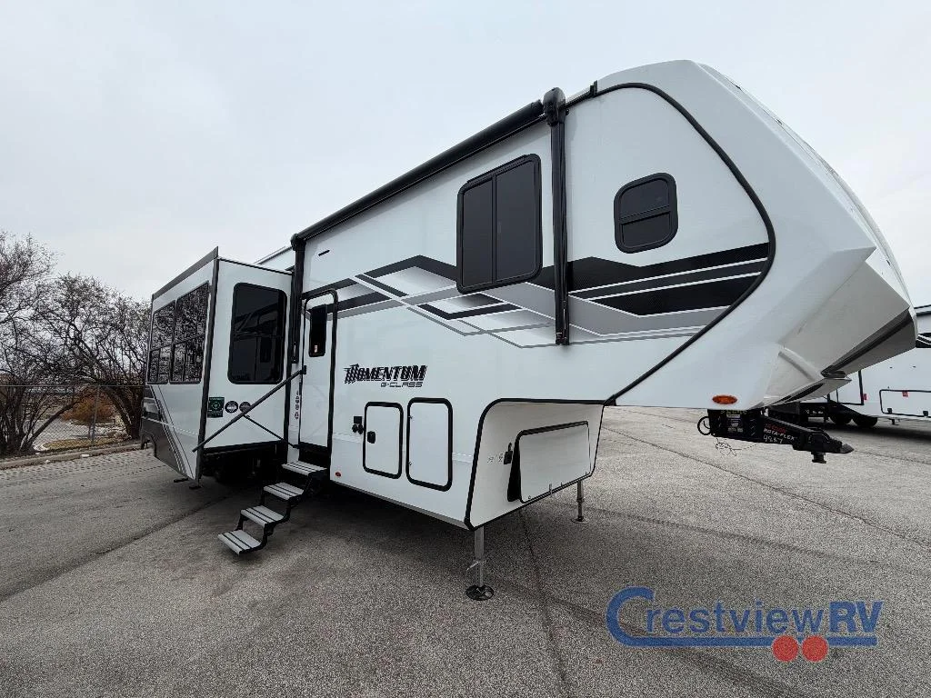 2026 Grand Design Momentum G-Class 394G photo 13