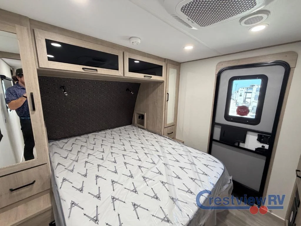 2026 Grand Design Imagine XLS 25RLE photo 22