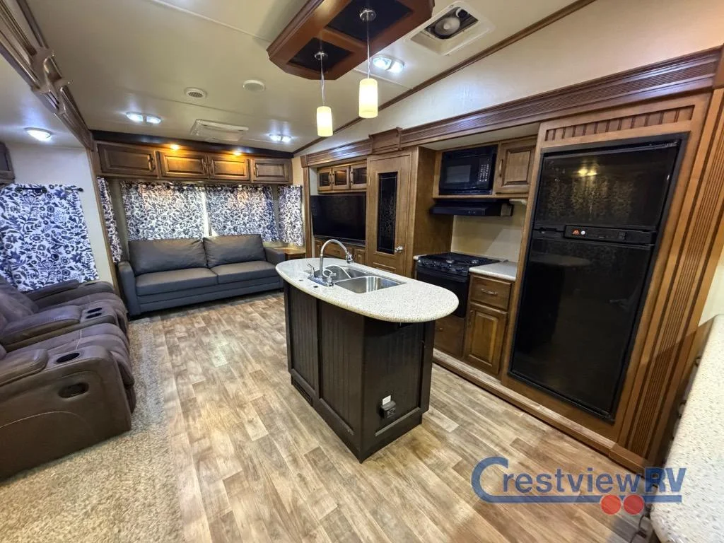 2015 Grand Design Reflection Fifth Wheel photo 12