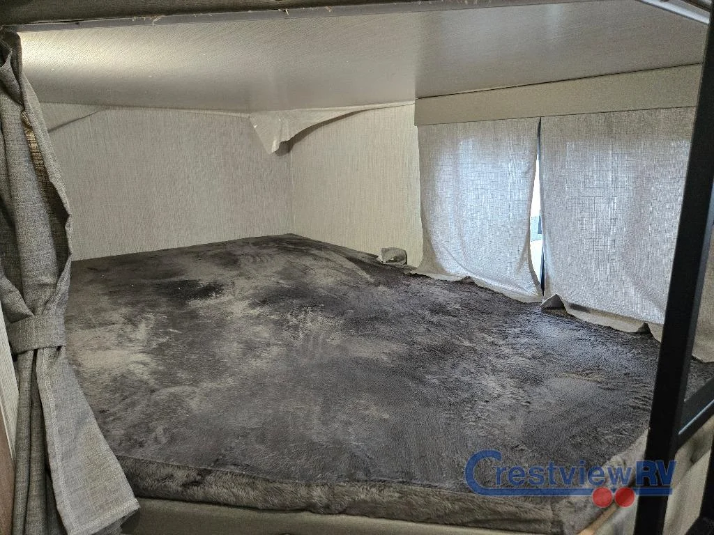 2023 Palomino SolAire 294DBHS photo 26