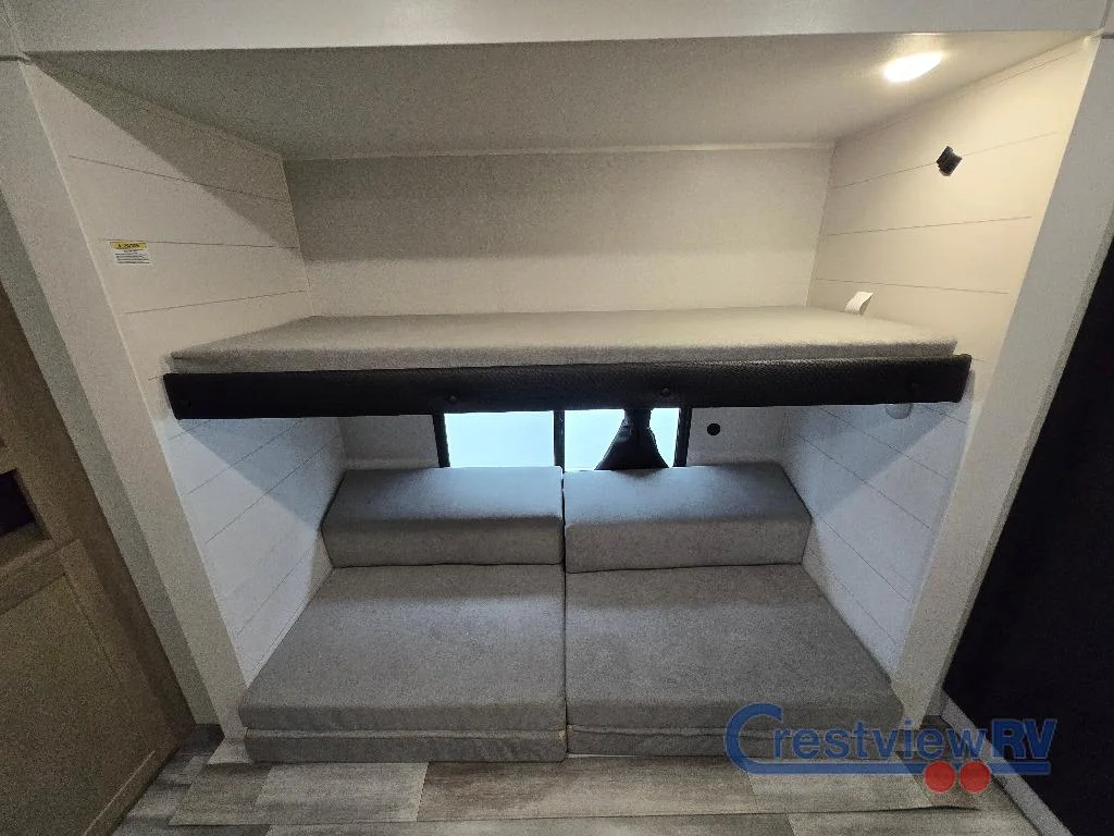 2026 Jayco Jay Flight SLX 321BDS photo 23