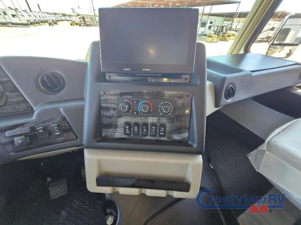 2026 Forest River Georgetown 5 Series 34M5 photo 21