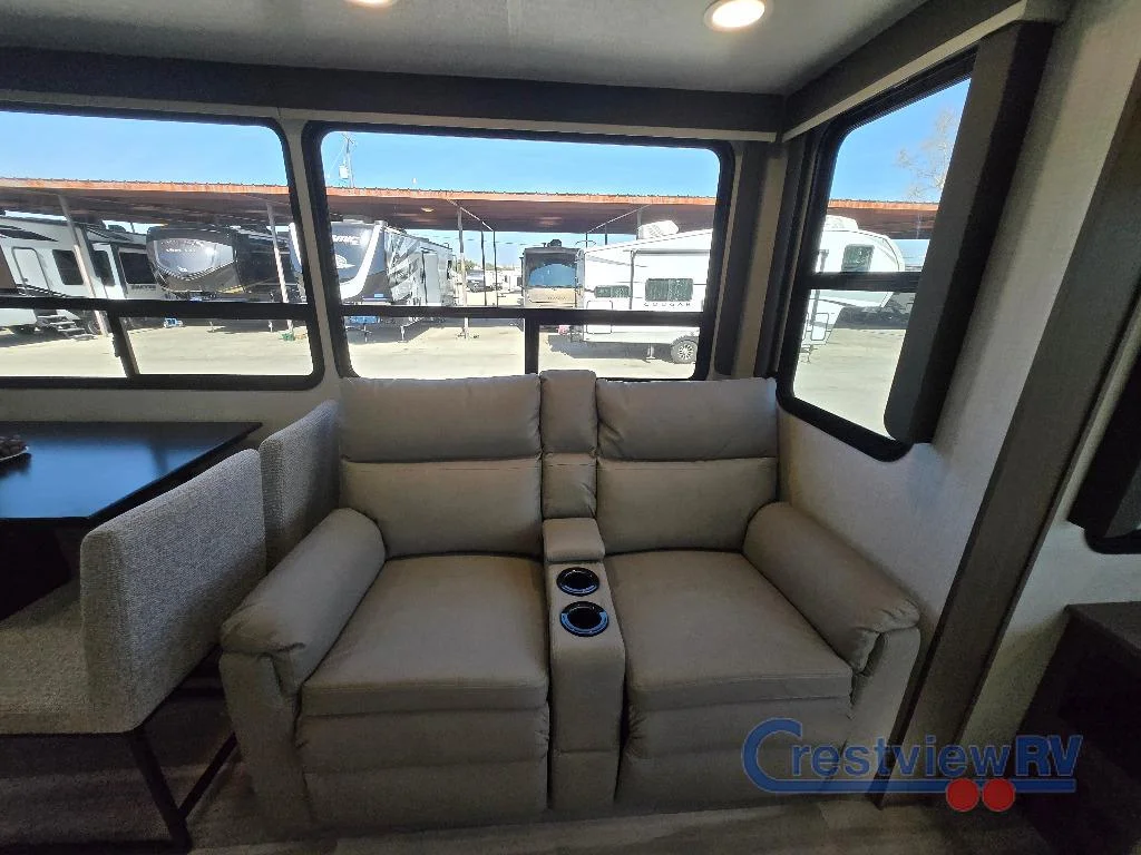 2026 Keystone RV Cougar 360MBI photo 26