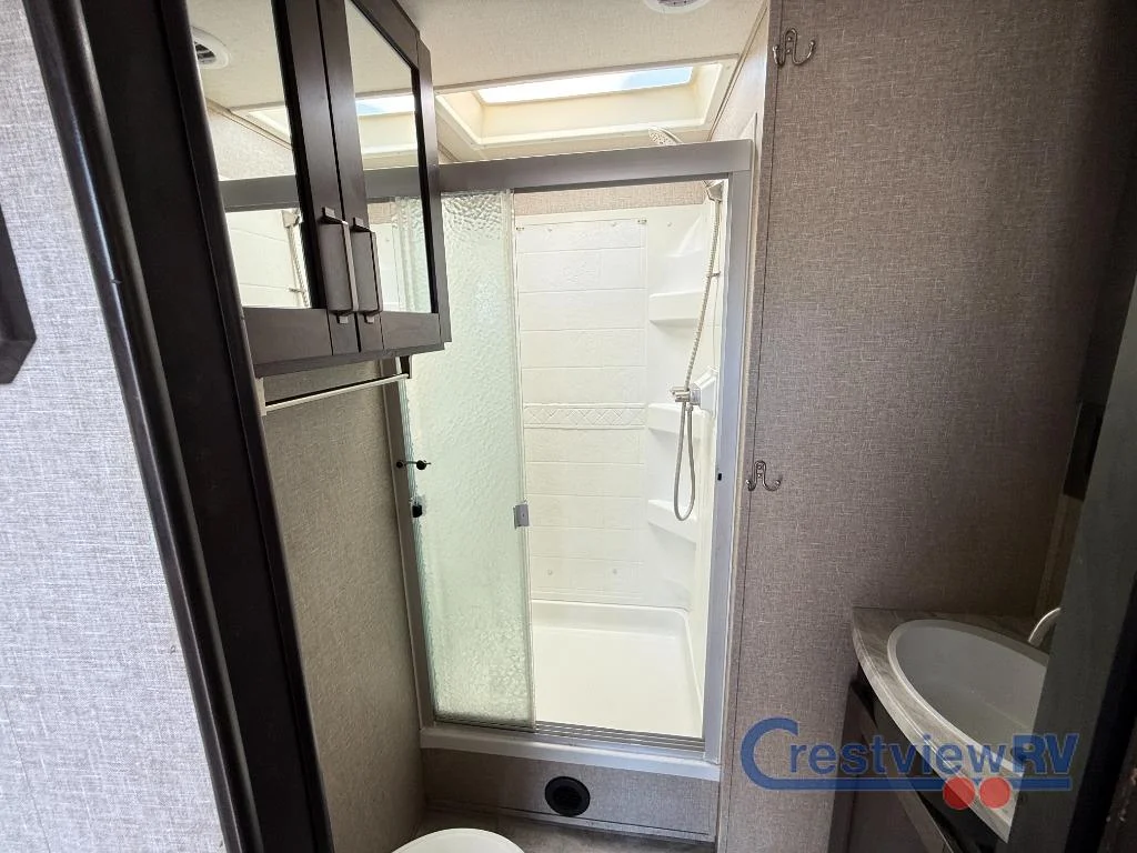 2022 Grand Design Reflection Travel Trailer photo 22