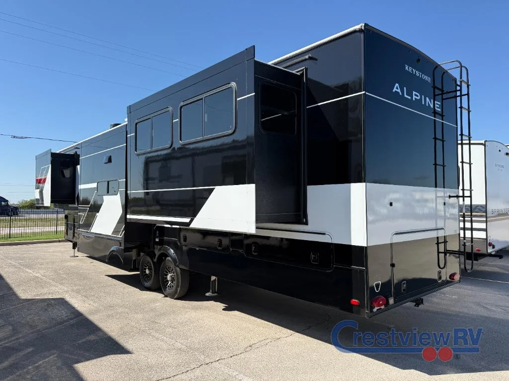 2026 Keystone RV Alpine Avalanche Edition 381DL photo 26