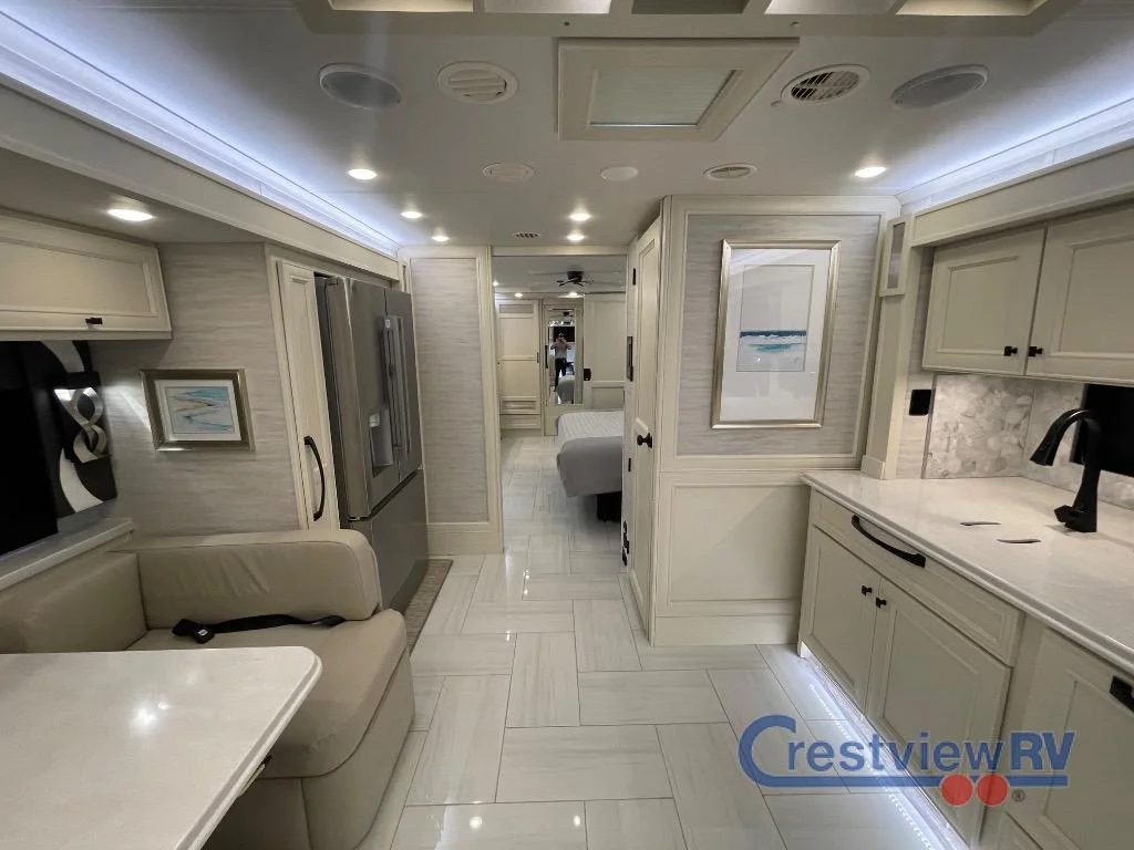 2026 Tiffin Motorhomes Phaeton 40 IH photo 29