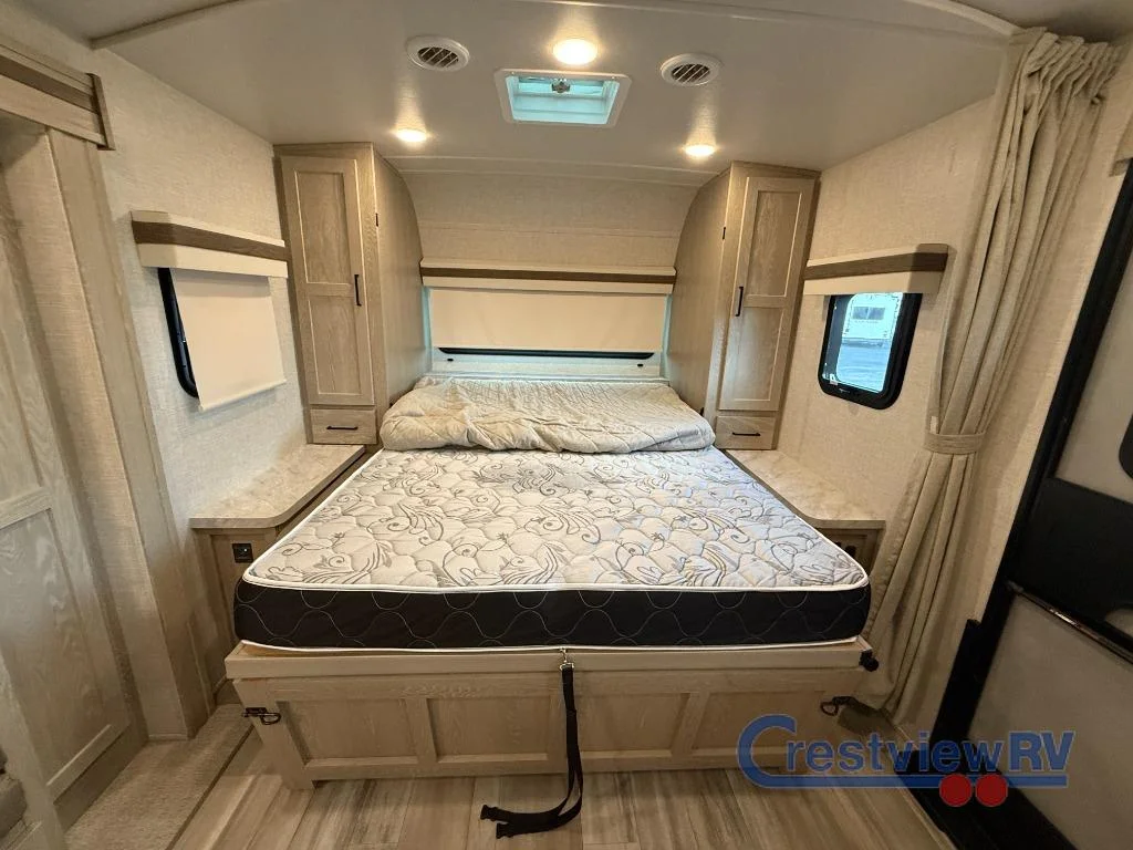 2023 Forest River Rockwood Mini Lite 2507S photo 18