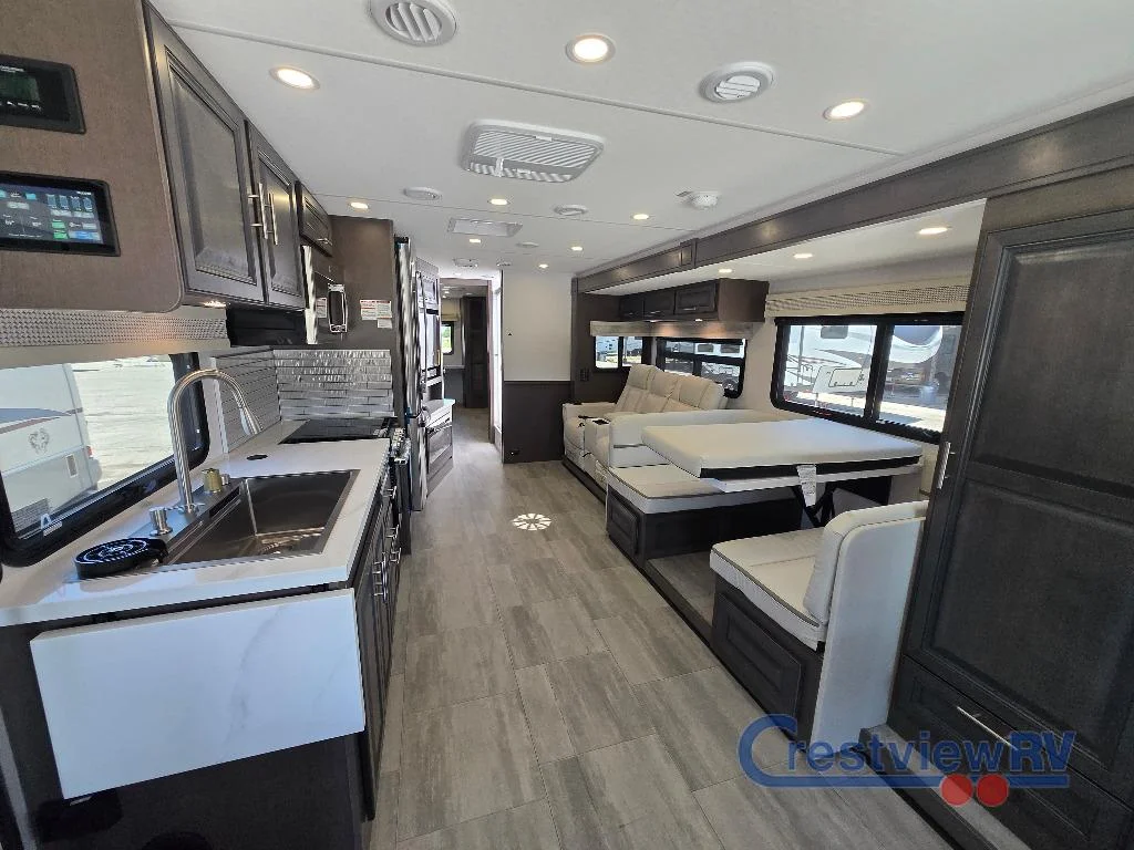 2026 Forest River Georgetown 5 Series 34M5 photo 18