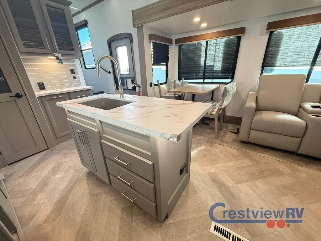 2026 Keystone RV Sprinter 3920DSL photo 13