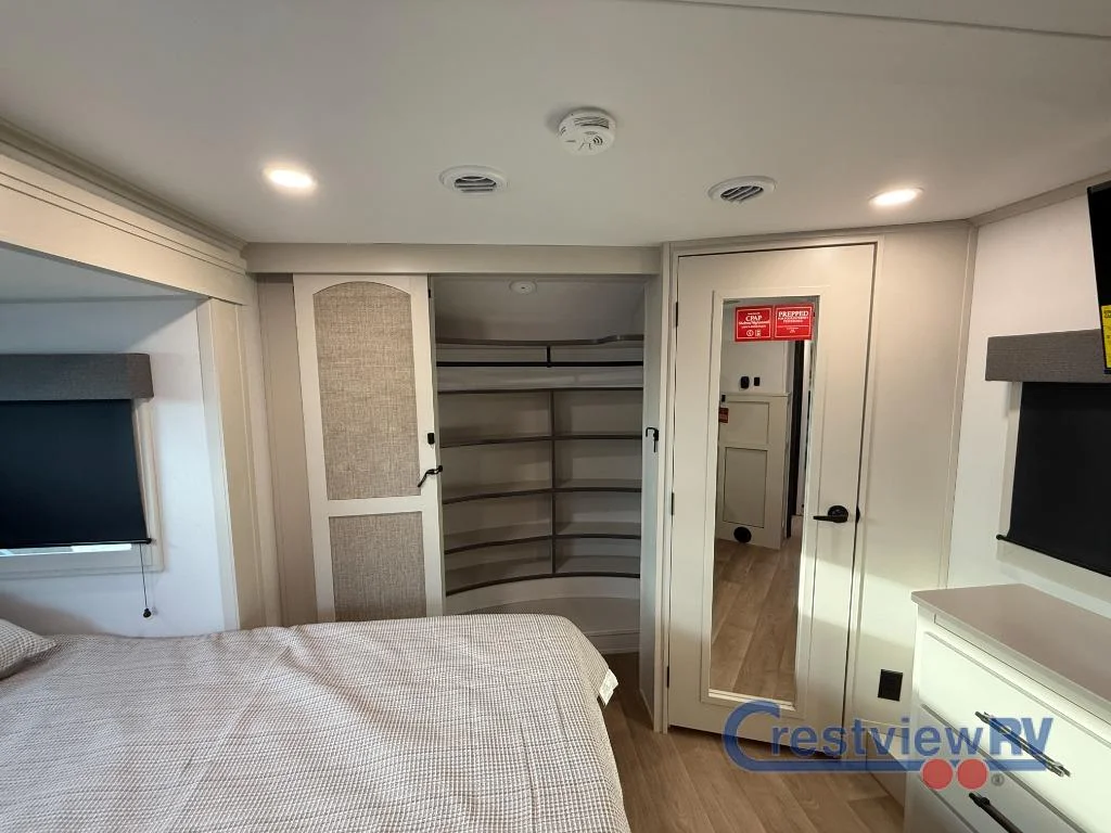 2026 Grand Design Solitude 310GK photo 27