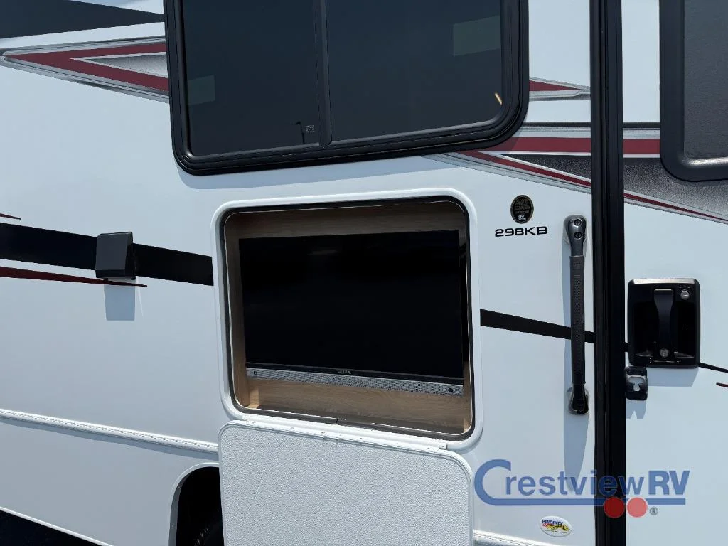 2026 Coachmen Leprechaun 298KB Ford 450 photo 26
