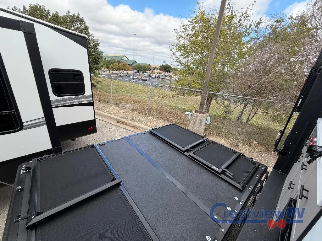 2026 Grand Design Momentum 399M photo 20
