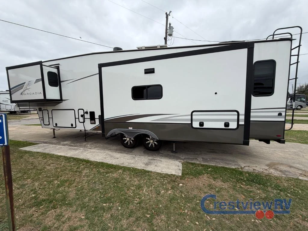 2024 Keystone Arcadia 3260RL photo 10
