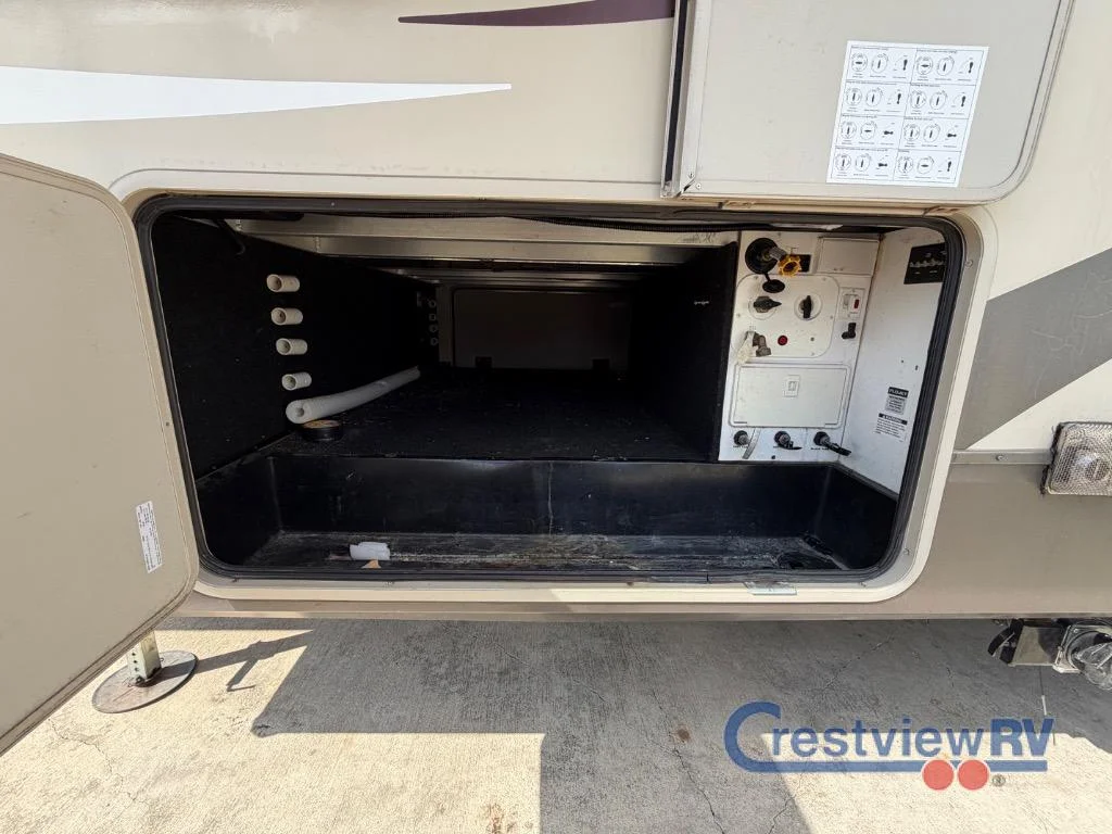 2015 Grand Design Reflection Fifth Wheel photo 7