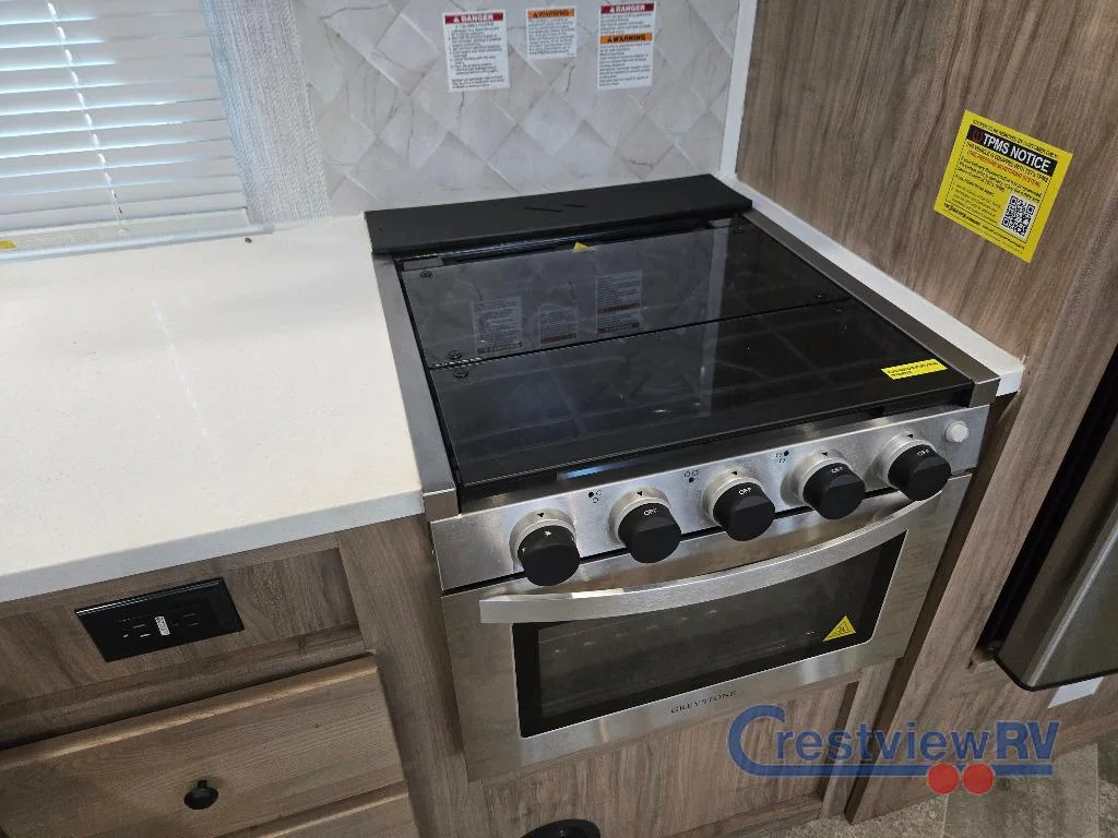 2023 Palomino SolAire 294DBHS photo 22