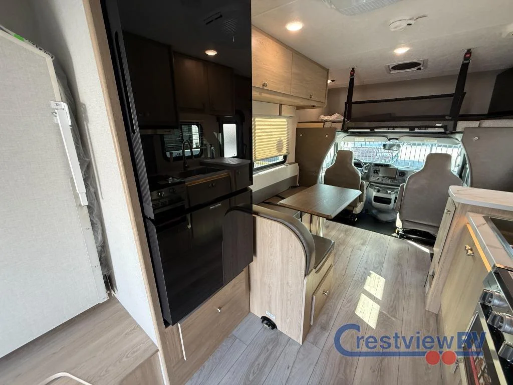 2025 Coachmen Leprechaun 220XG Ford 350 photo 6