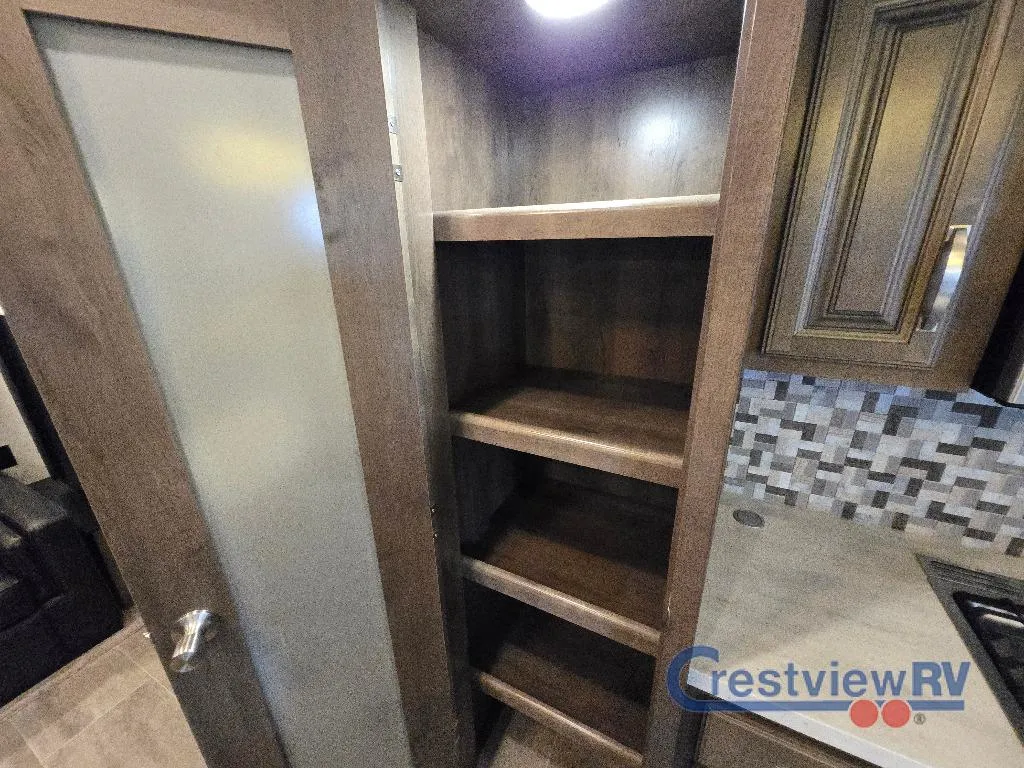 2020 Keystone Montana 3720RL photo 19