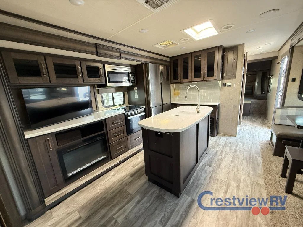 2022 Grand Design Reflection Travel Trailer photo 5
