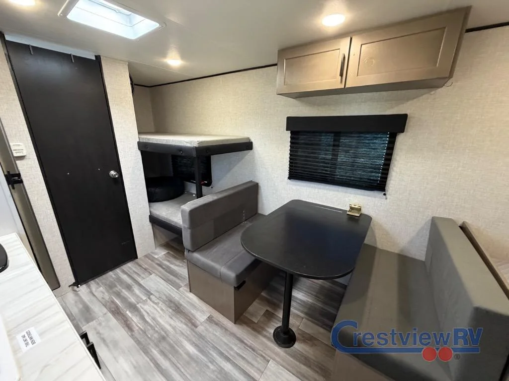2025 Jayco Jay Feather Air SL 17BHSL photo 13