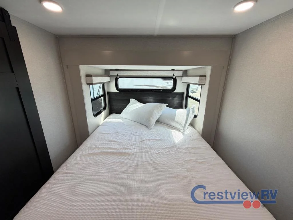 2026 Jayco North Point 395DSDB photo 22