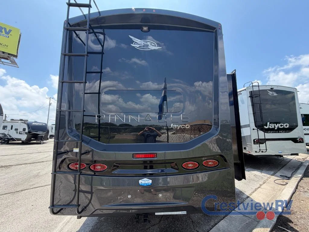 2026 Jayco Pinnacle 38FBRK photo 11