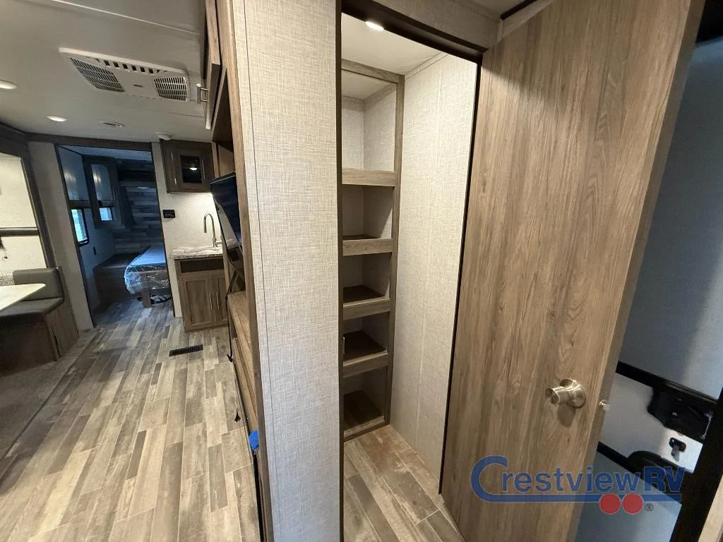 2022 CrossRoads RV Zinger ZR280RB photo 14