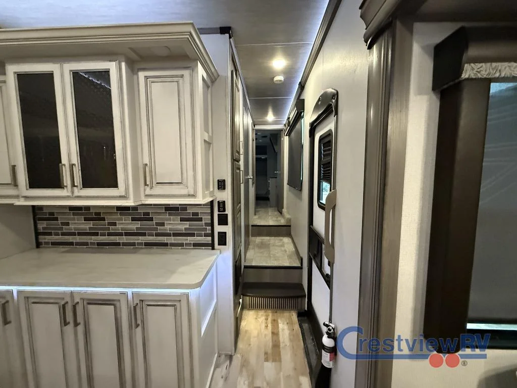 2020 Keystone Montana 3813MS photo 17