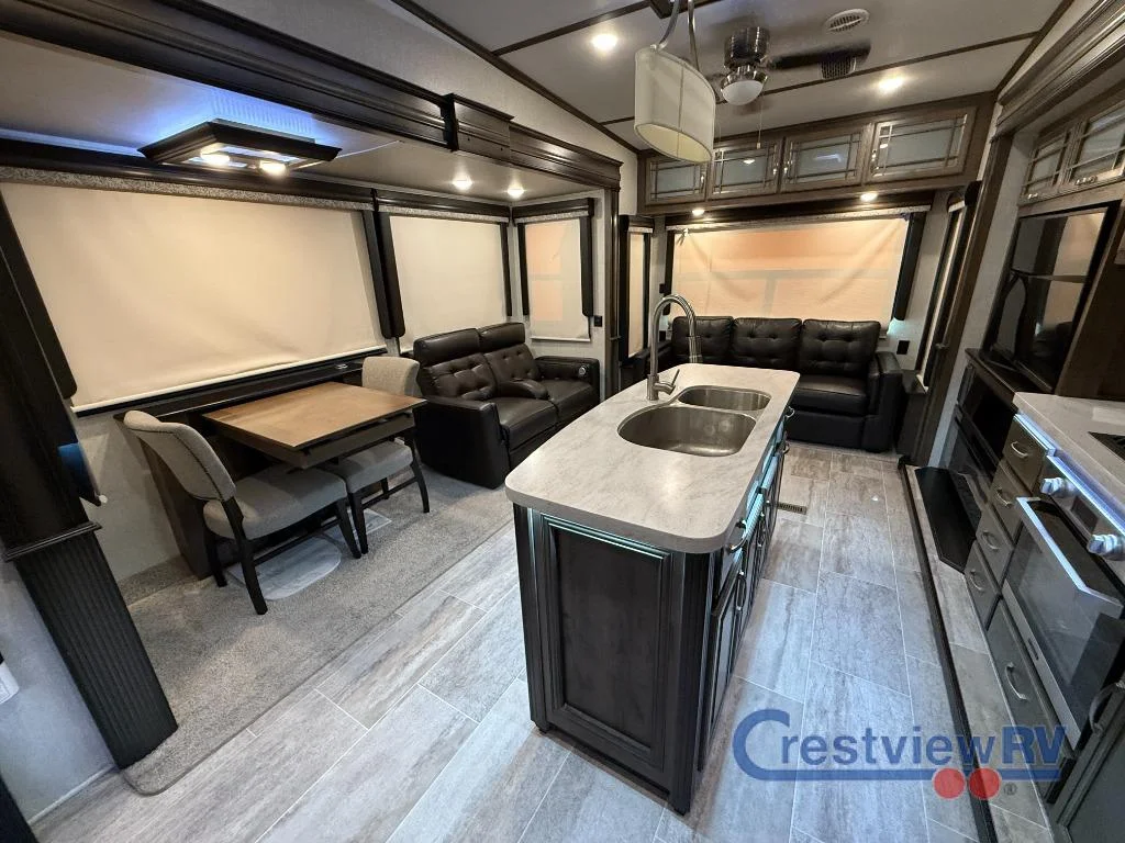 2019 Keystone RV Montana 3120RL photo 5