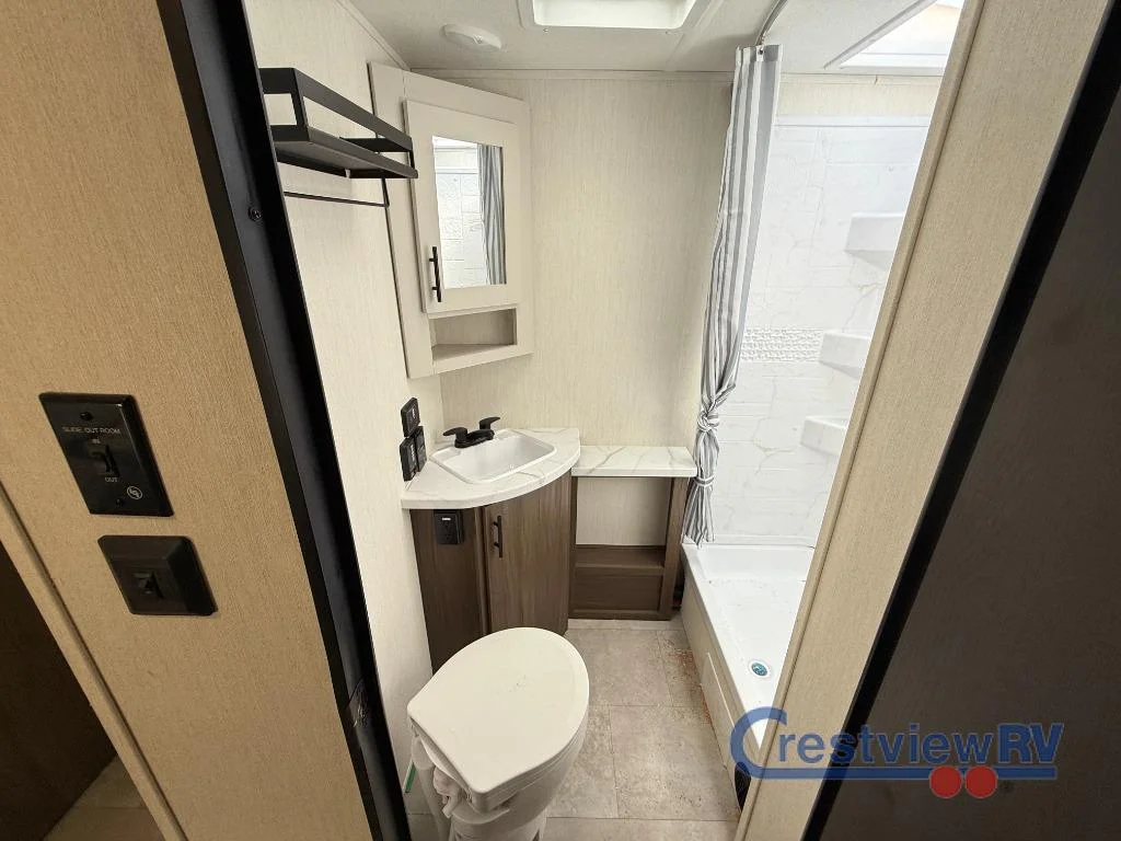 2026 Prime Time RV Tracer 295DB photo 17