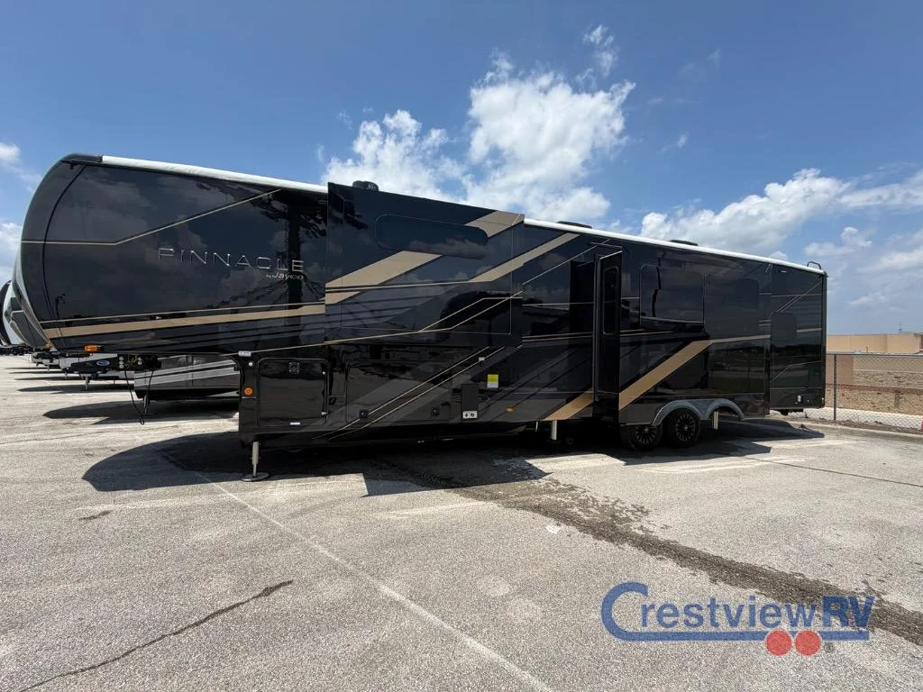 2026 Jayco Pinnacle 38FBRK photo 6