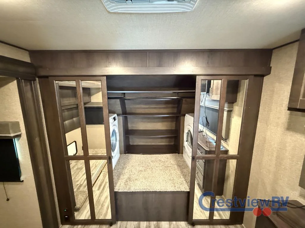 2023 Grand Design Reflection Travel Trailer photo 19