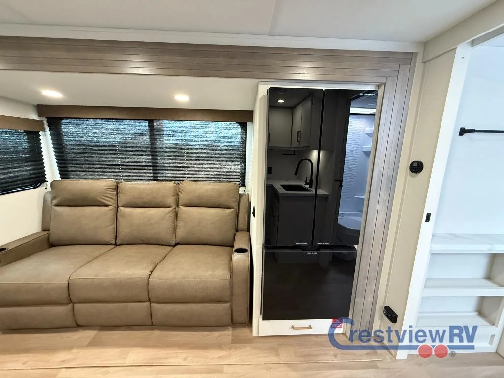 2026 Grand Design Transcend 265BHT photo 15