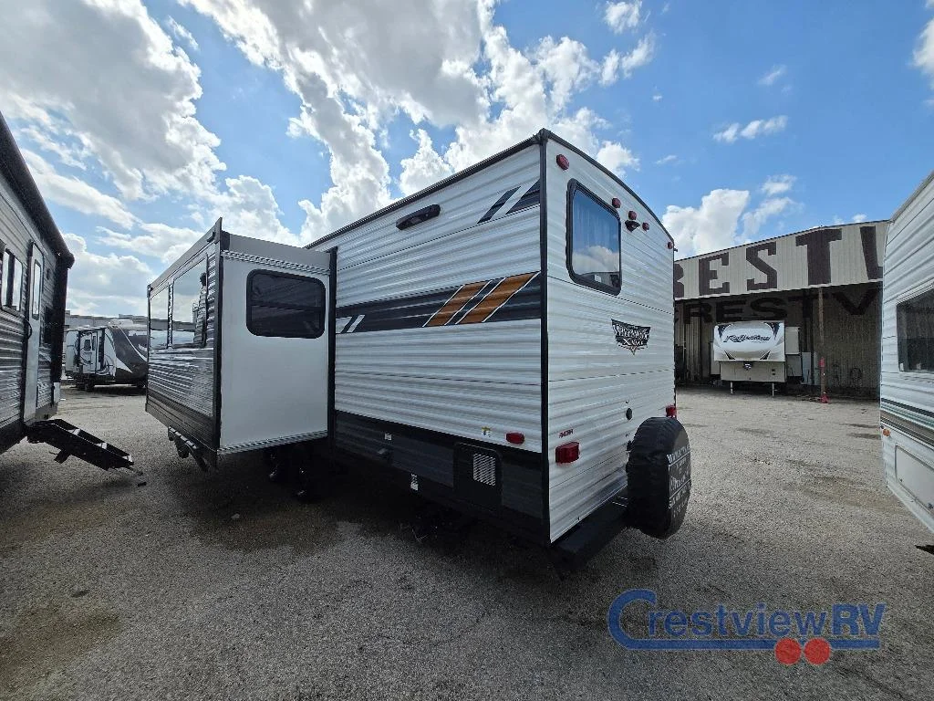 2022 Forest River Wildwood X-Lite 263BHXL photo 5