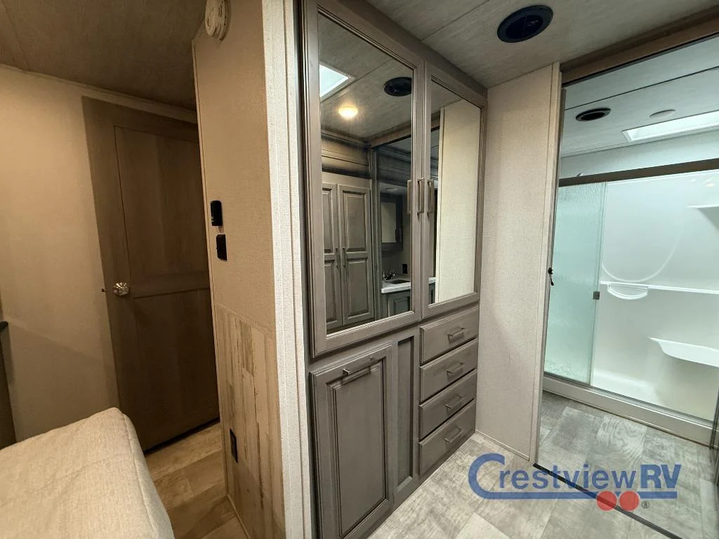2020 Keystone Montana 3813MS photo 22