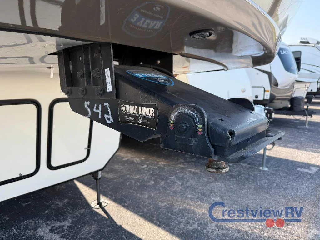 2019 Keystone RV Montana 3120RL photo 28