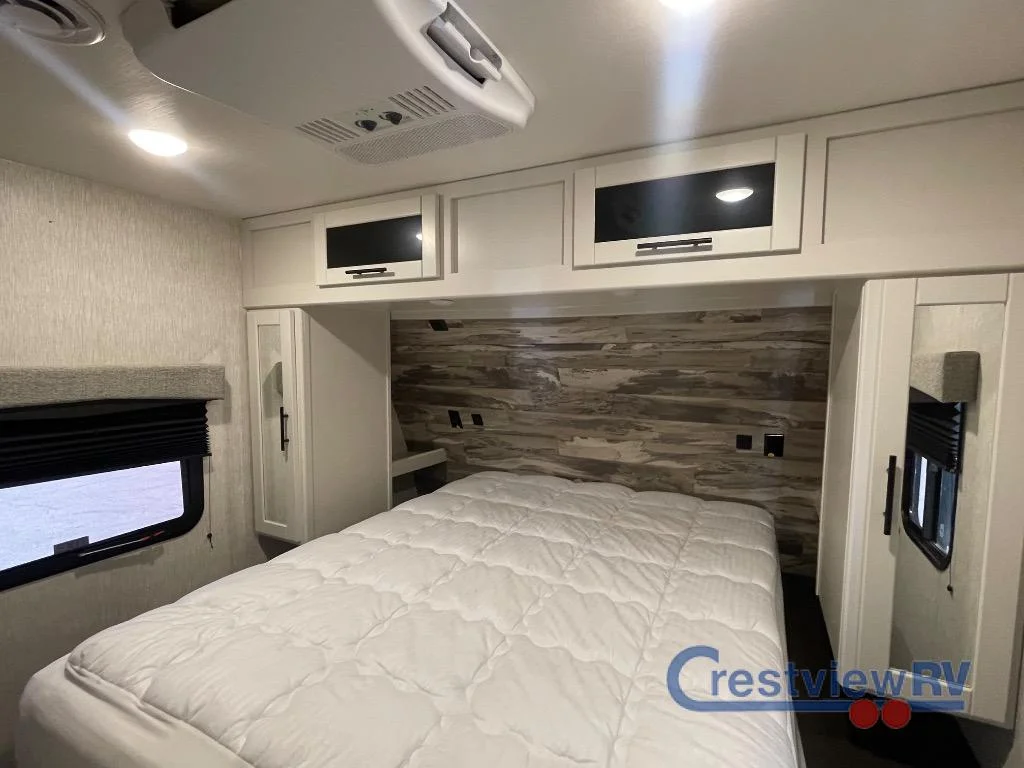 2024 CrossRoads RV Cruiser Aire CR30RLS photo 26