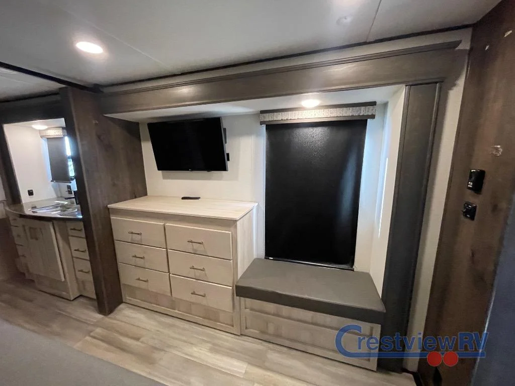 2021 Alliance RV Paradigm 370FB photo 25