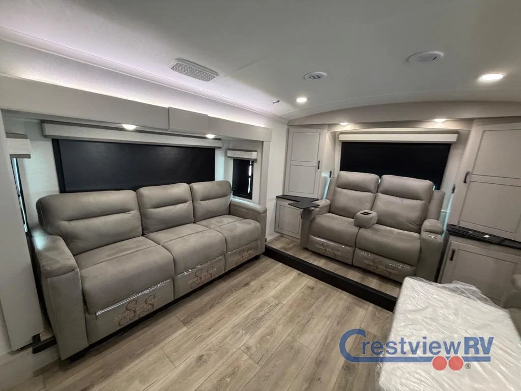 2026 Jayco North Point 382FLRB photo 25